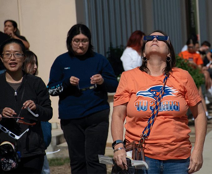 Students to enjoy up-close view of eclipse at <a href='http://nvni.ngskmc-eis.net'>在线博彩</a> Main Campus